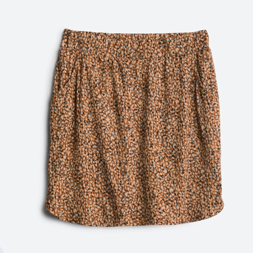 Renee C. Tan & Black Mini Skirt with Abstract Print
